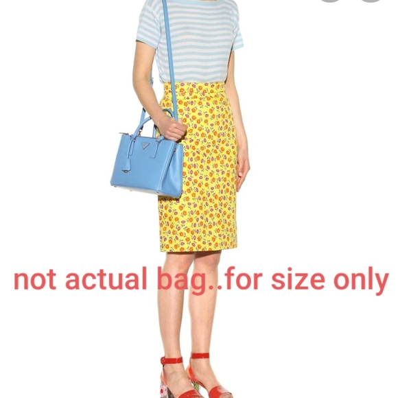 Auth Prada Small Galleria Saffiano Crossbody Bag - Picture 16 of 16